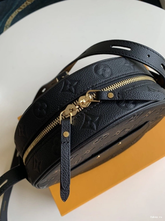 SOUPLE VUITTON LOUIS MM BOITE CHAPEAU 0823